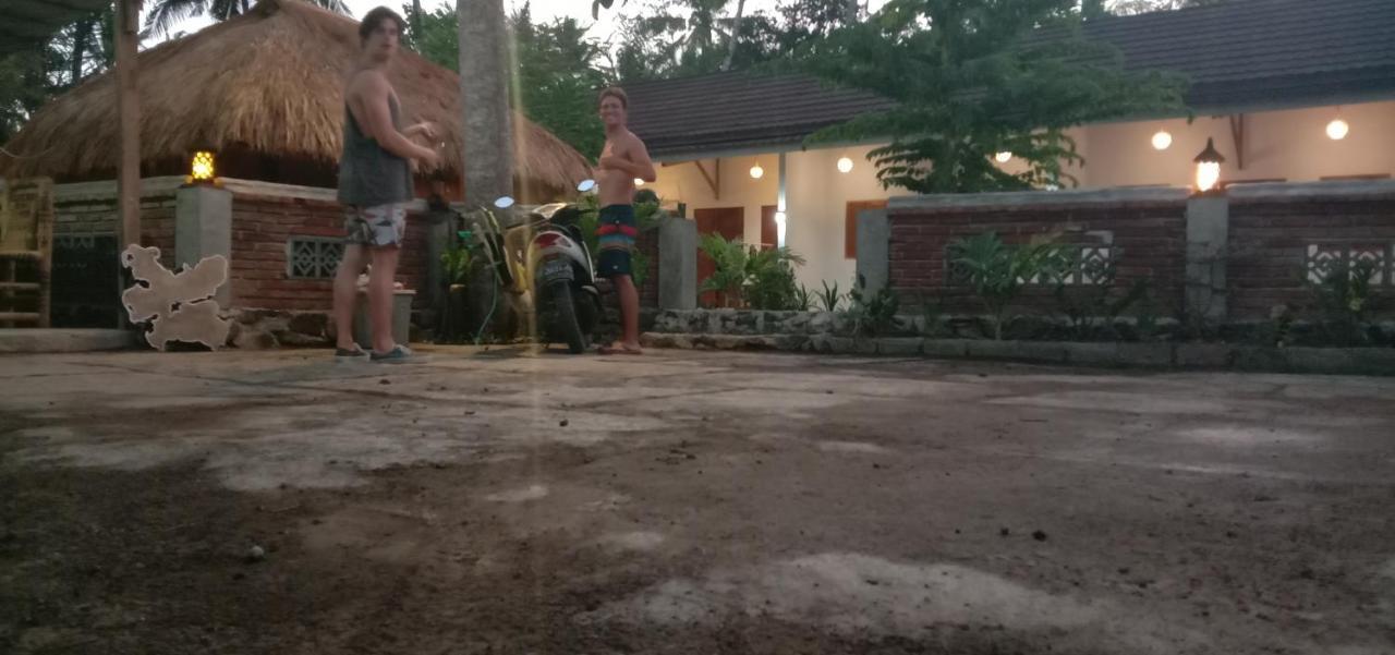 Sentul Hostel Kuta (Lombok) Exterior foto